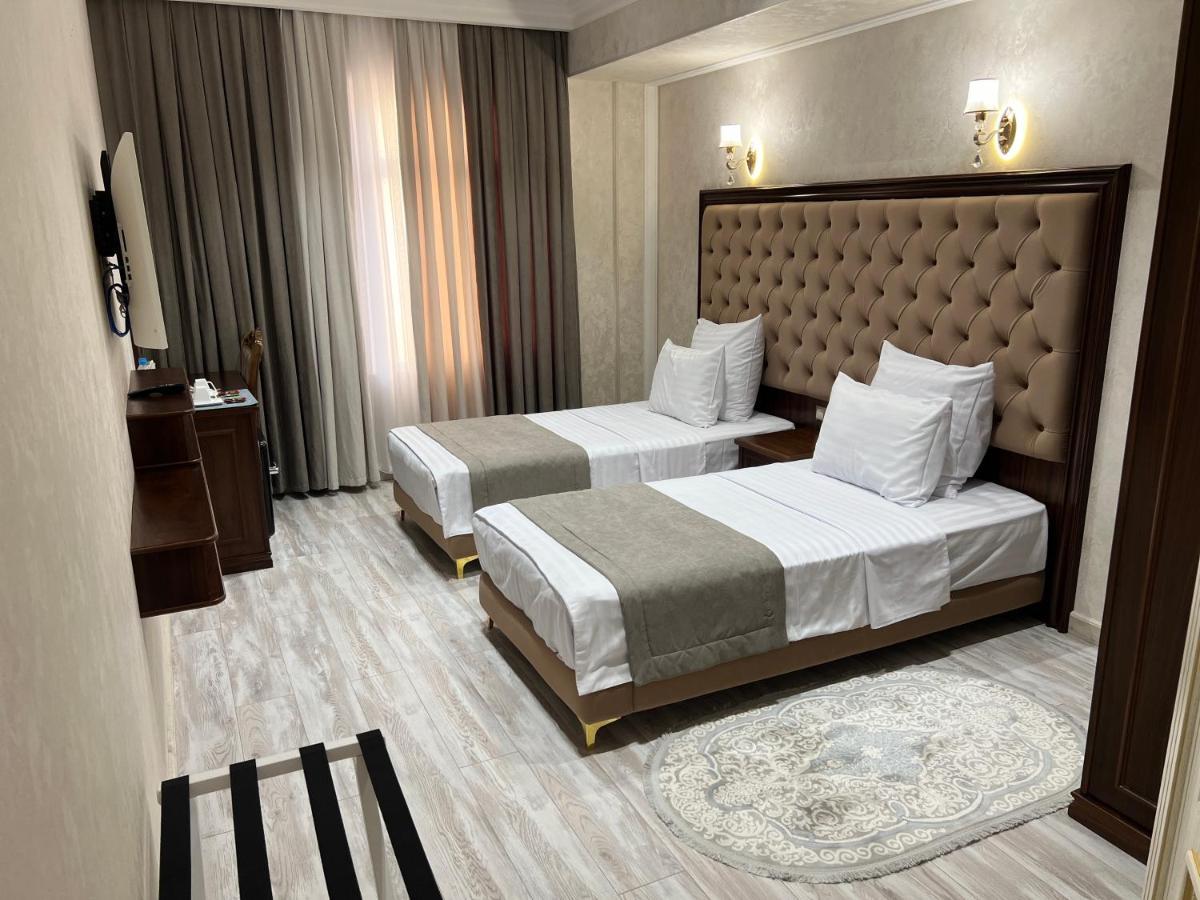 Golden Samarkand Hotel Exterior photo